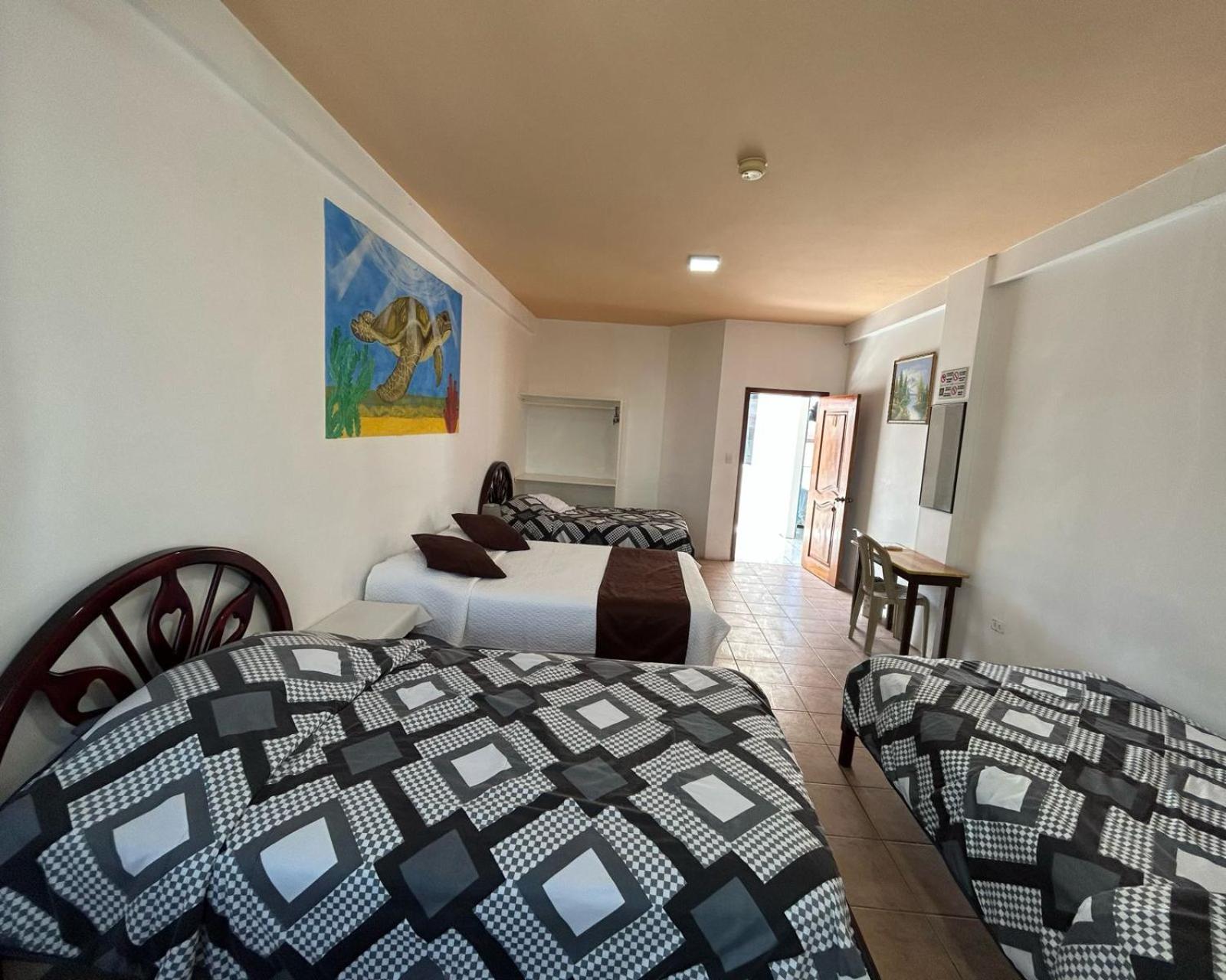 Hotel Isla Del Descanso Puerto Villamil Eksteriør bilde
