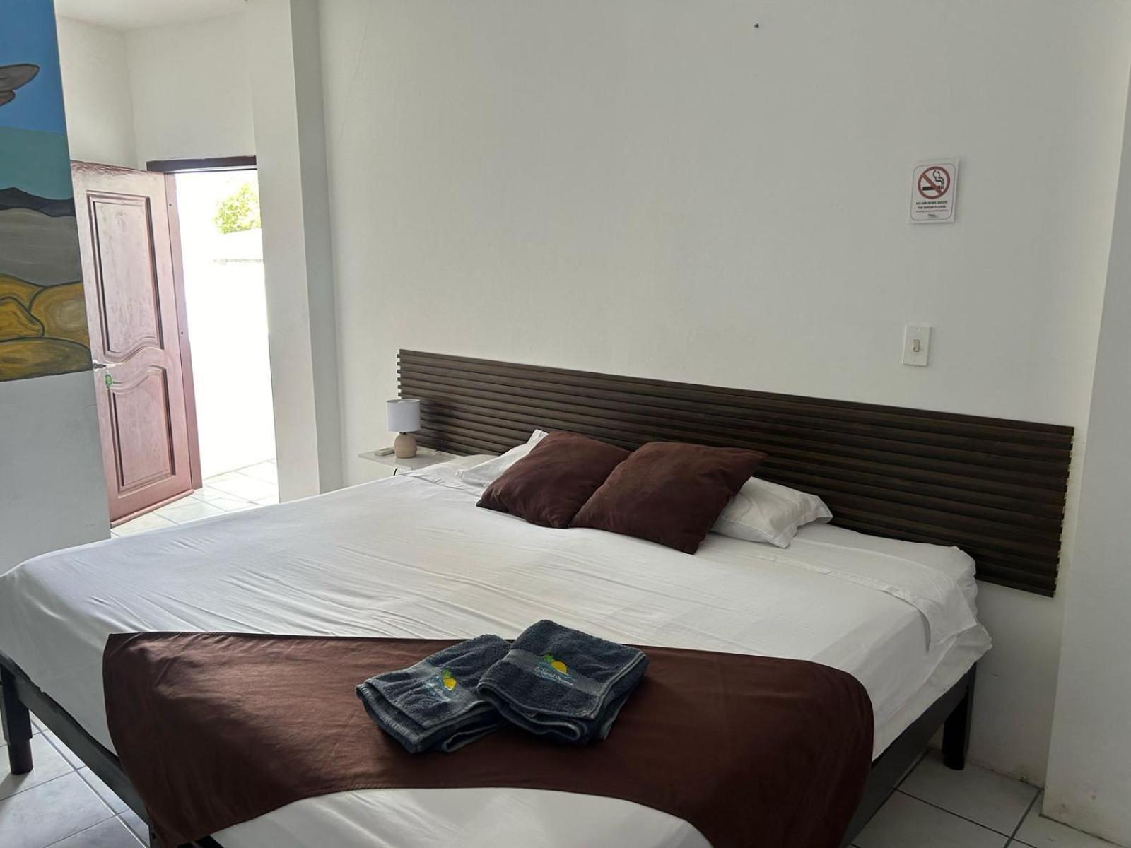 Hotel Isla Del Descanso Puerto Villamil Rom bilde